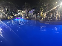 Piscina de noche