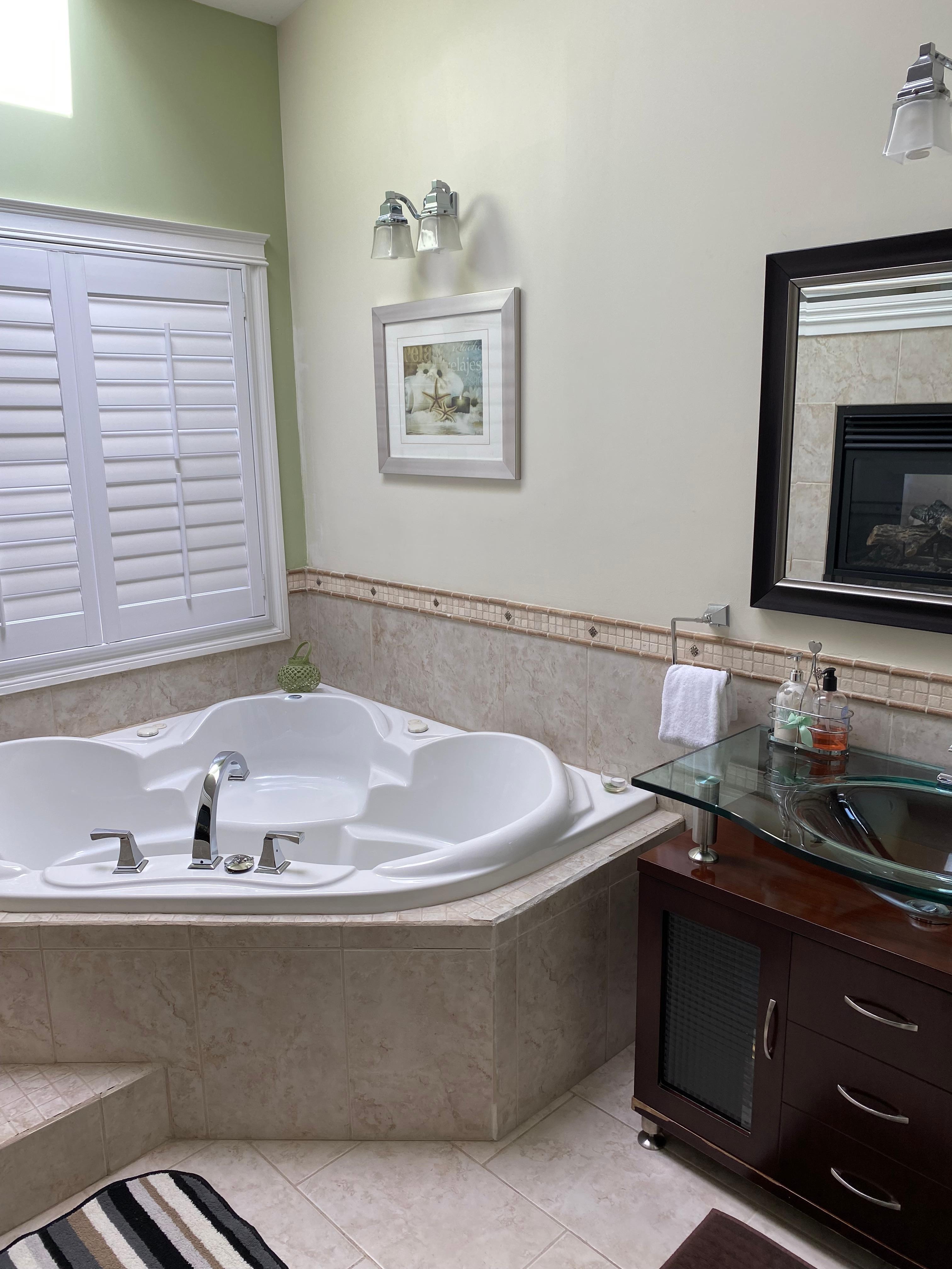 Never used it but nice jacuzzi.