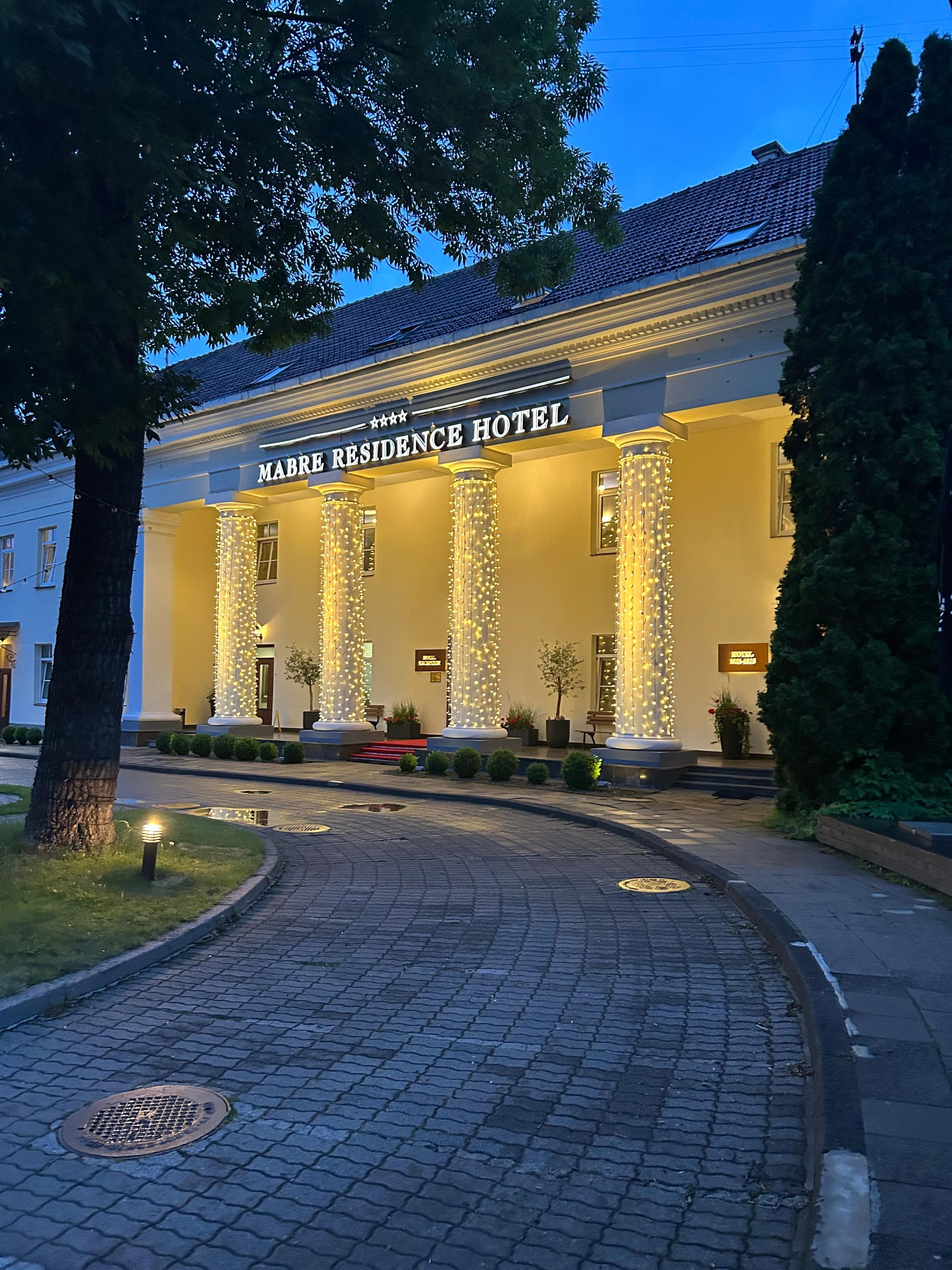 Main entrance 