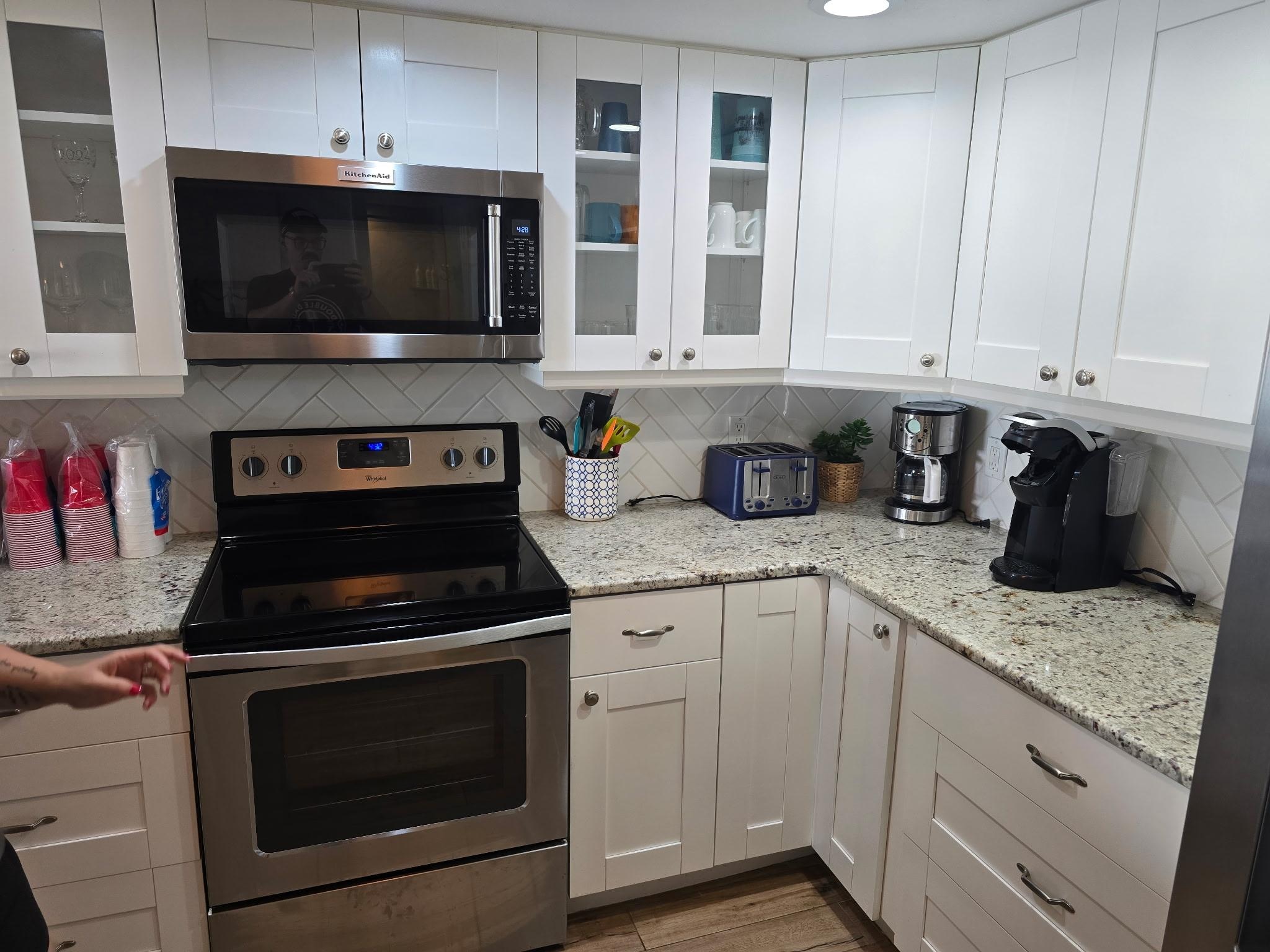 Kitchen had everything we needed. 