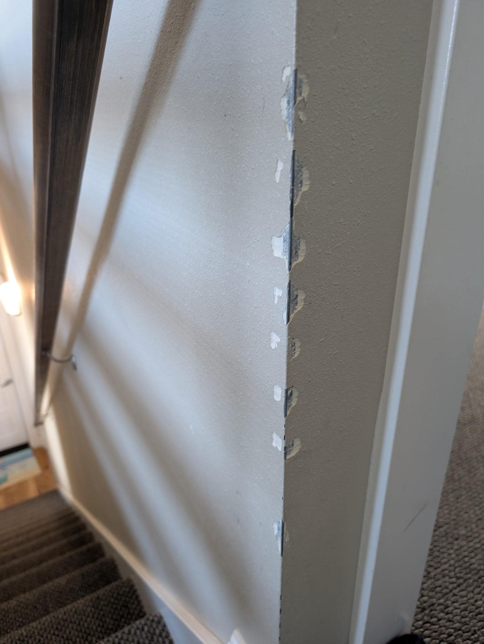 Corners were almost all like this. 