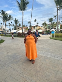 Resort is huge! Food awesome, very clean.