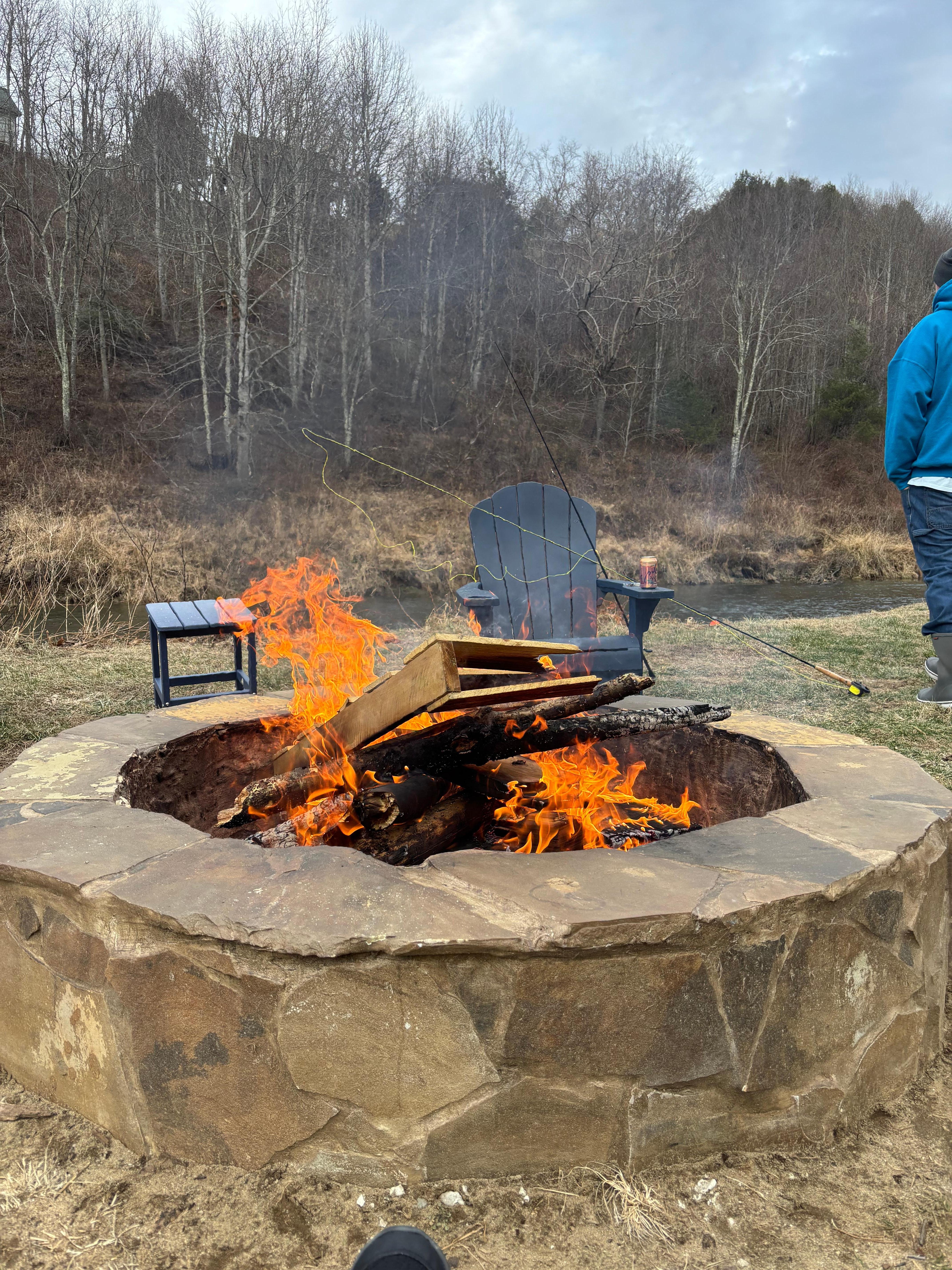 Cozy fire pit.  Byow!