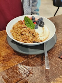 Yogurt parfait