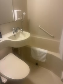 浴槽は充分な大きさ