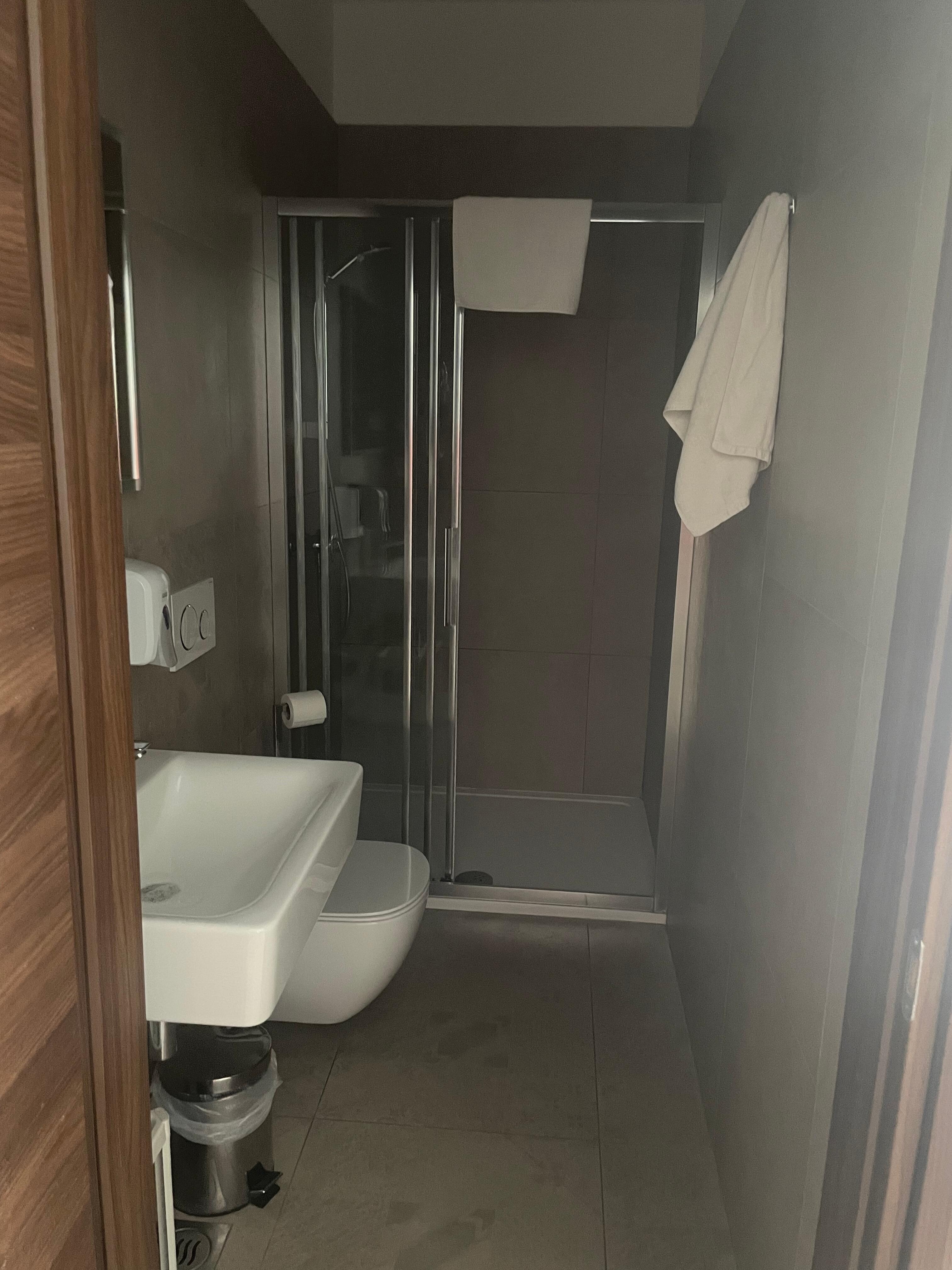 Modern bath