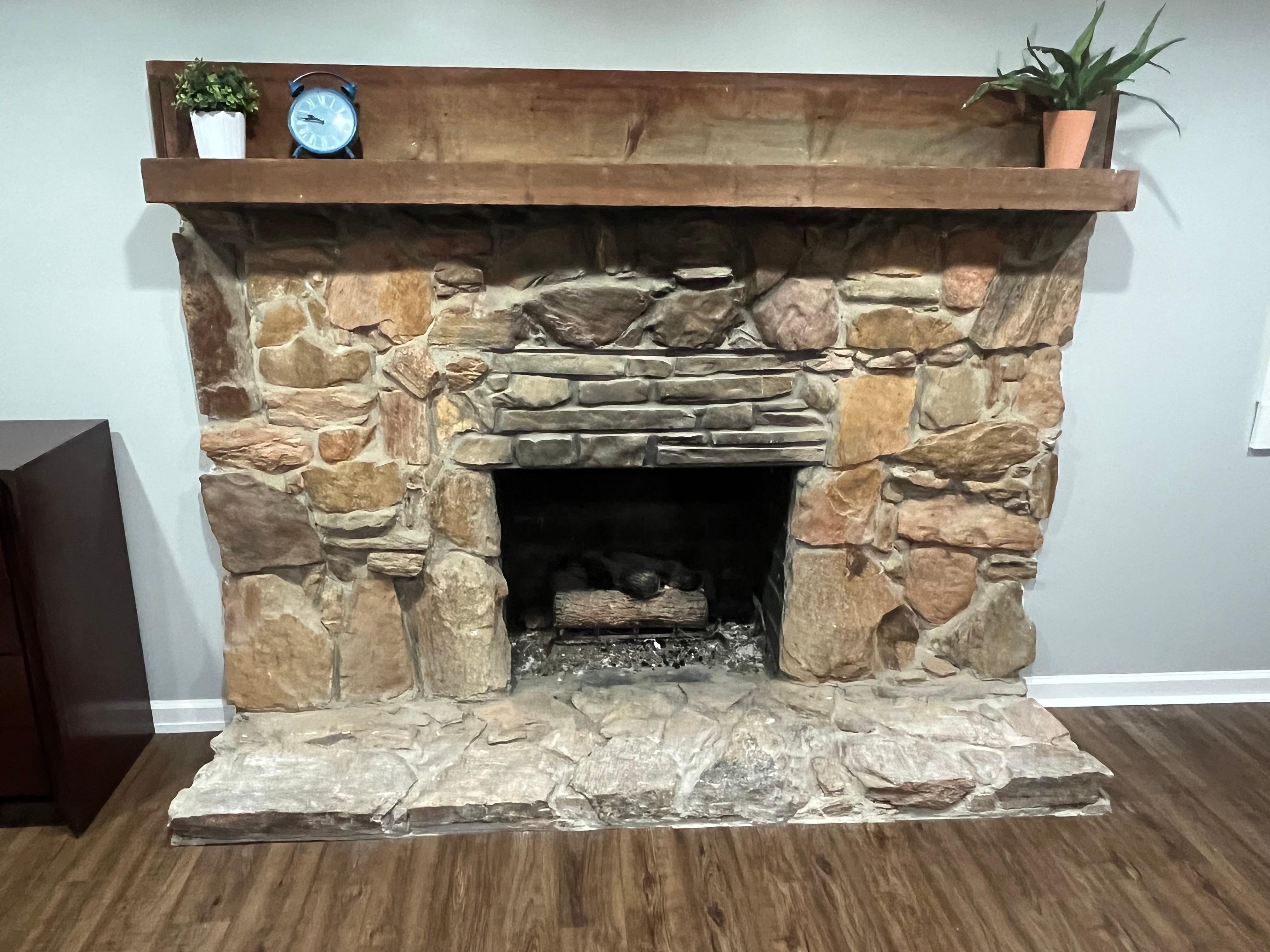 Fireplace in bed/ living area