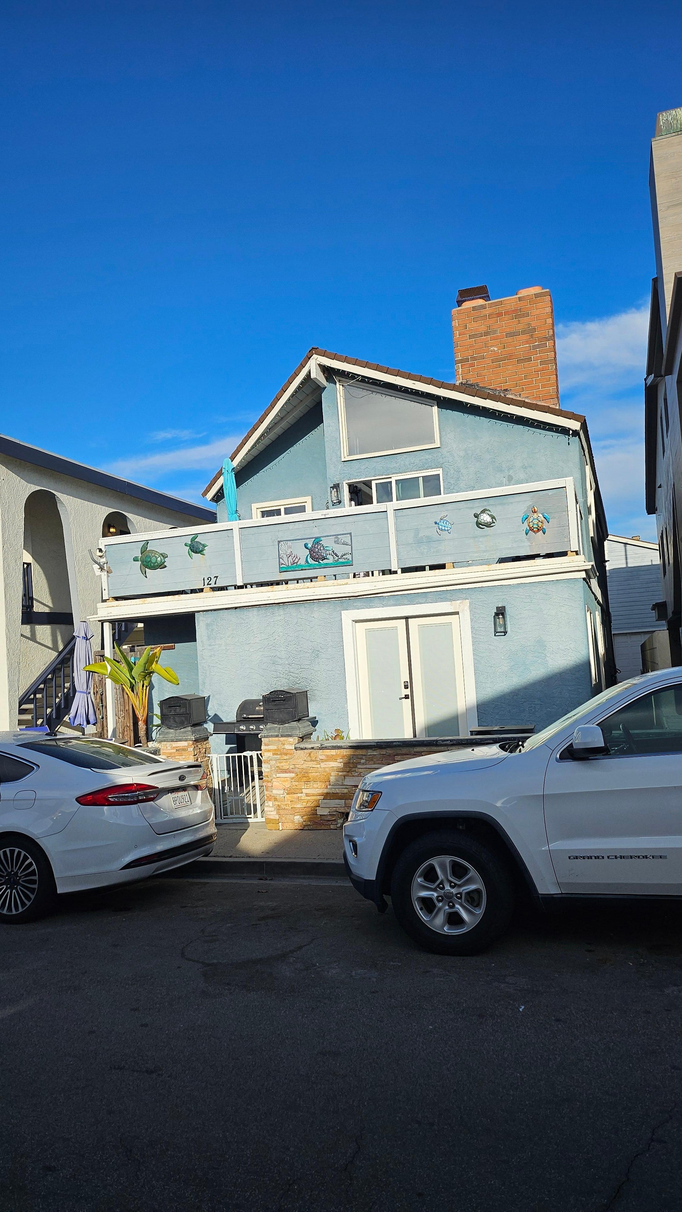 Front of the property. We had the upper floor that included two very spacious balconies.