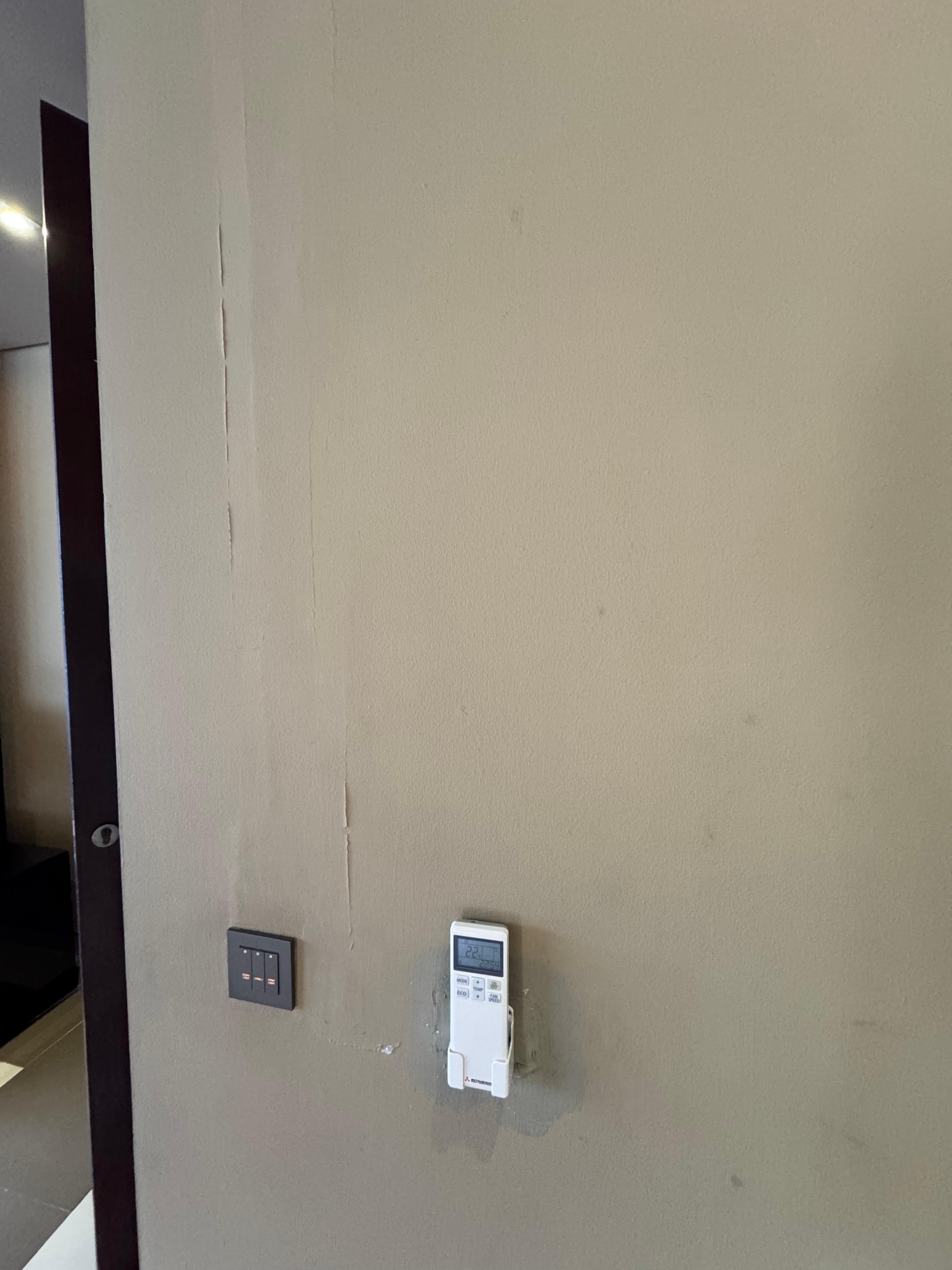 Cracks all over walls 