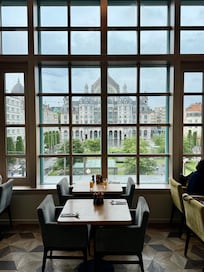 Uitzicht vanuit ontbijt zaal