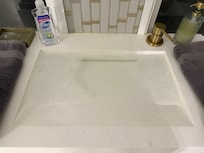 Master bathroom sink almost overflowed after we washed our hands just after arriving. Very slow to drain, but a sign above the sink says slow drainage is by design