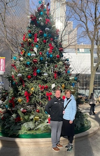 Downtown Chicago was beautiful at Christmas time.