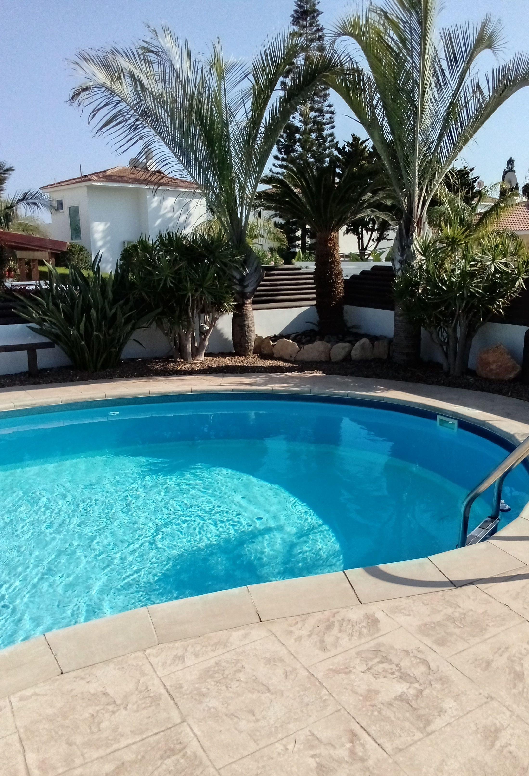 The exceptionally clean pool