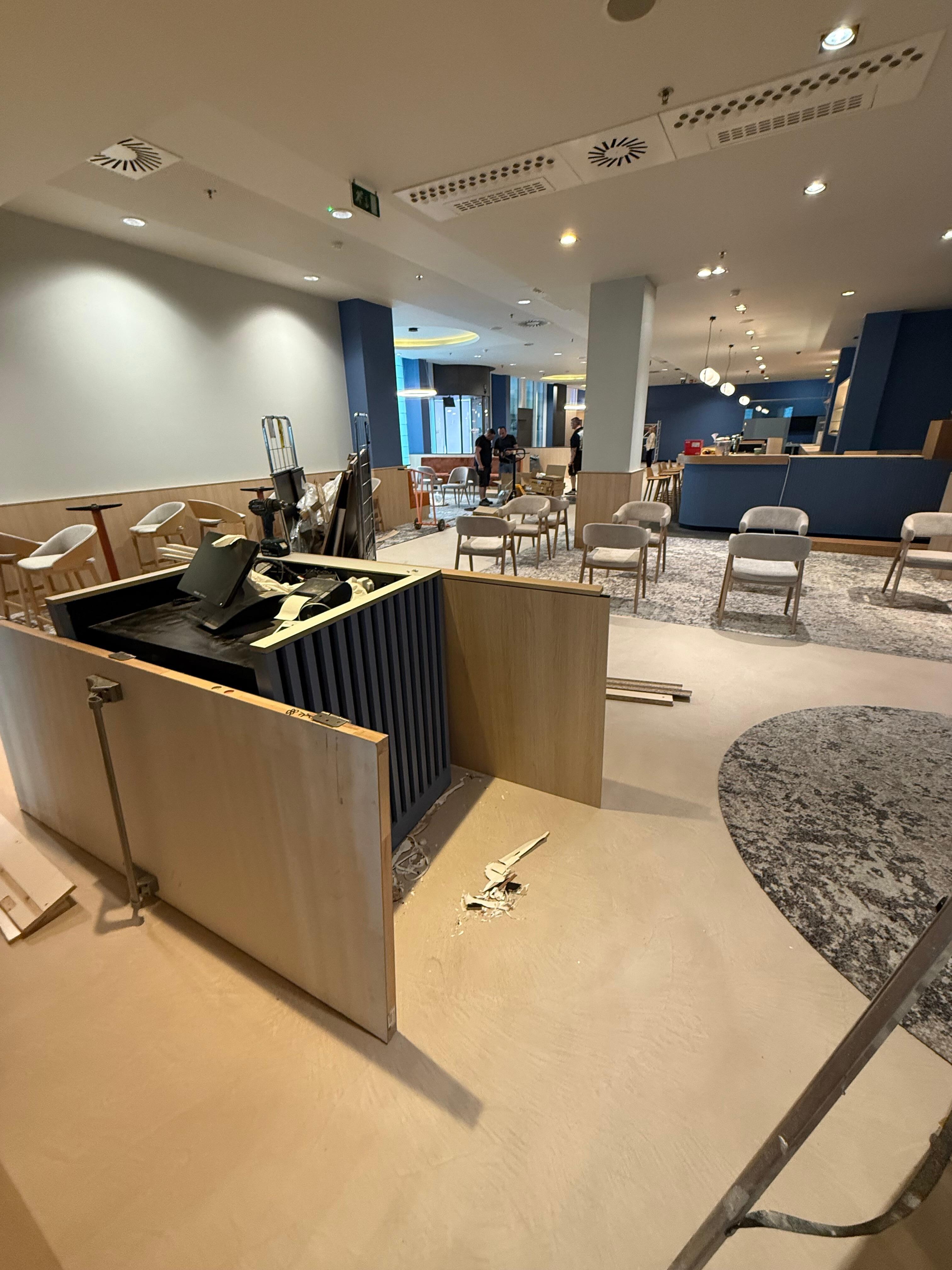 Lobby en construcción 