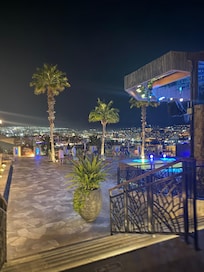 Live entertainment area.