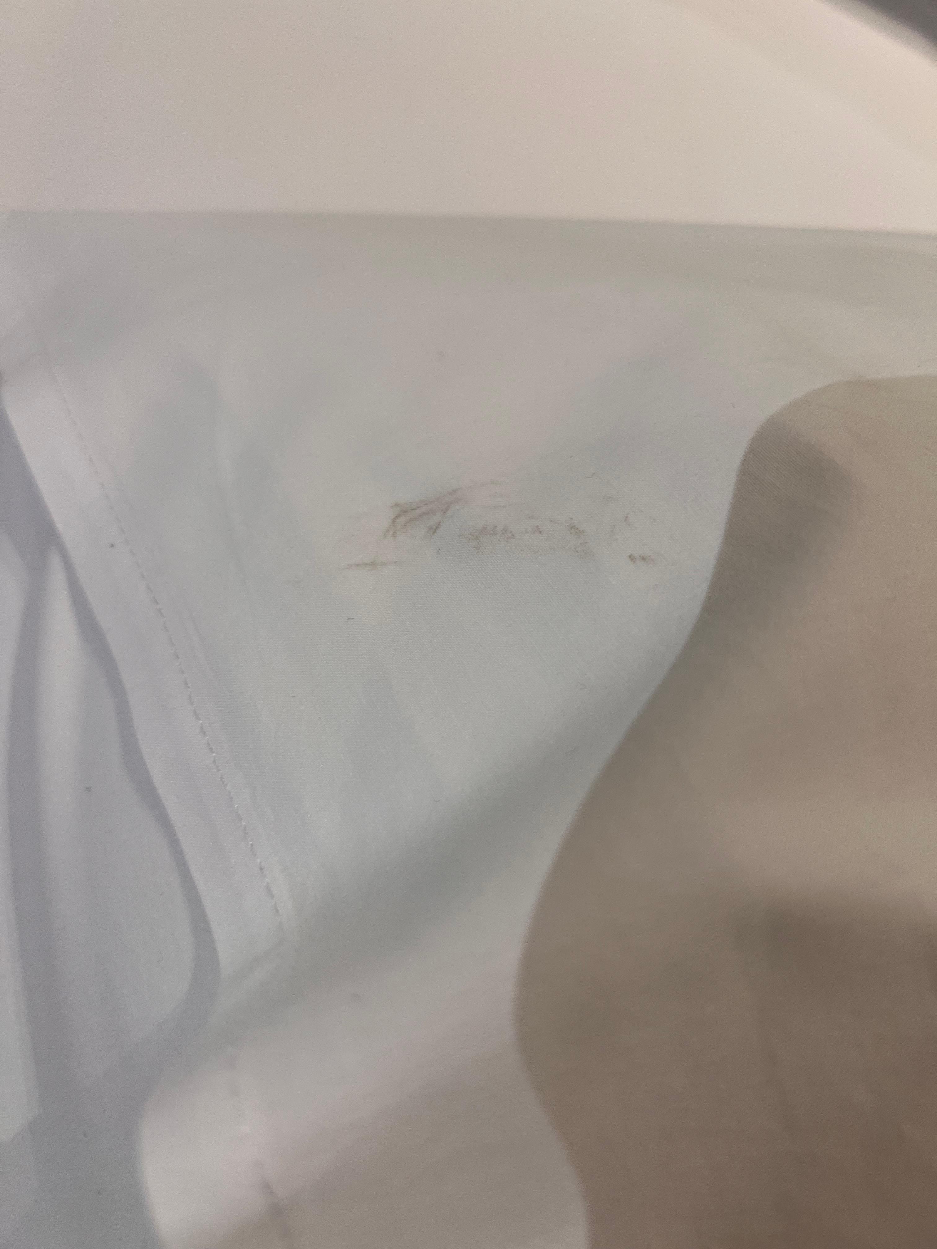 Marks on the pillow on the night I checked in when the room was supposed to have been cleaned 