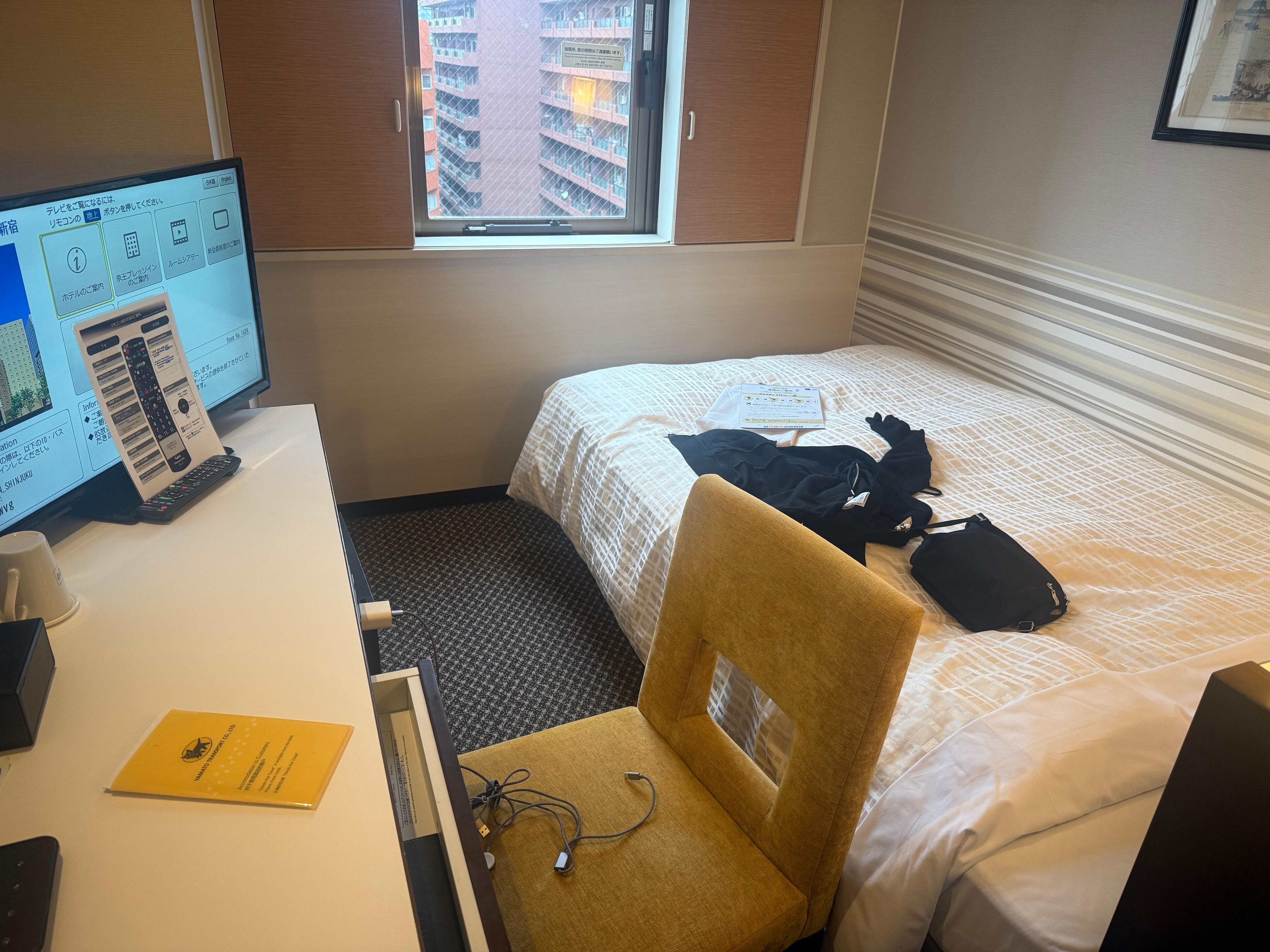 Small room with twin bed but room was ideal for one person.  Bed was comfortable and had a mini fridge and water kettle.