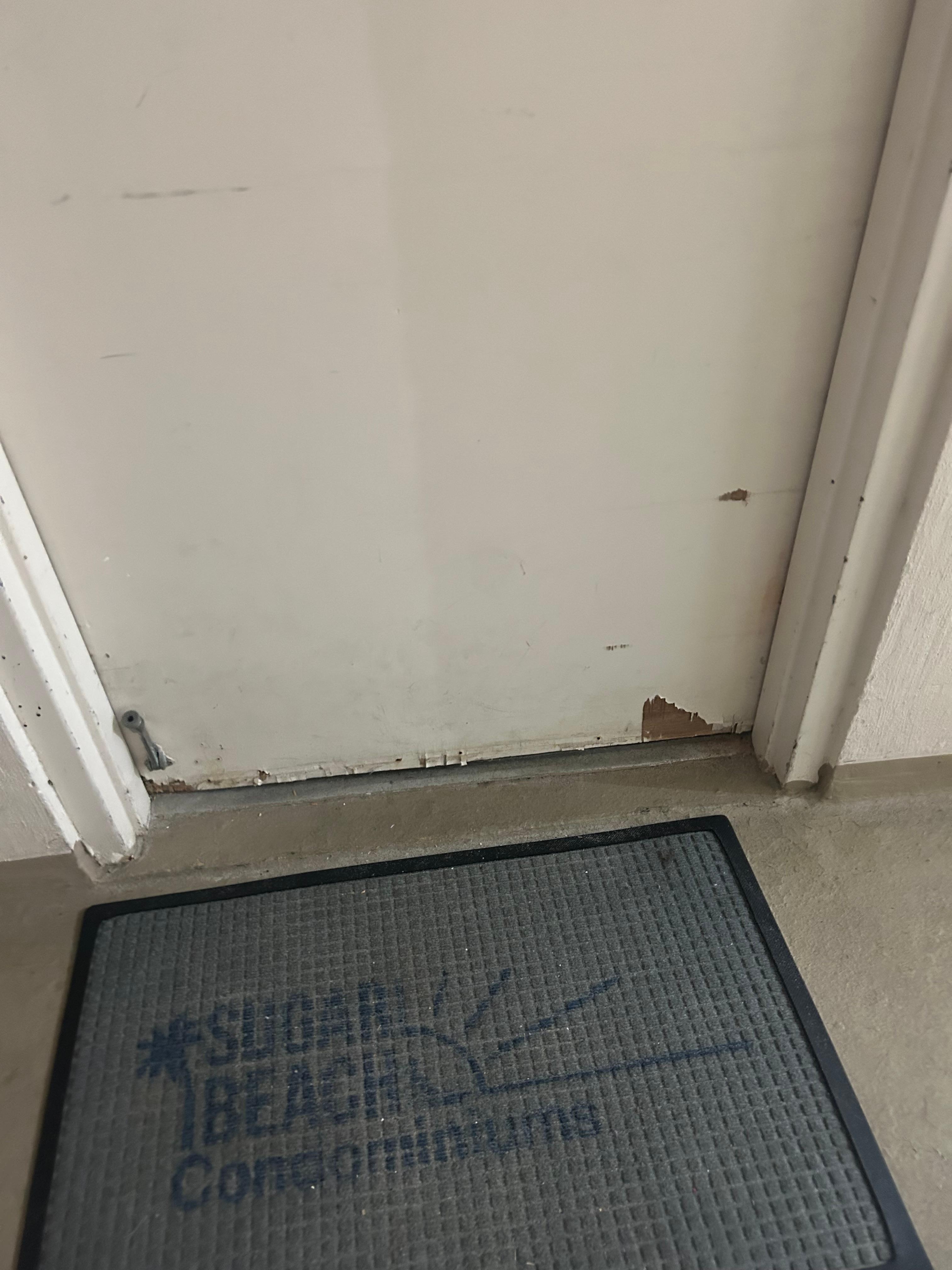 Front door should’ve been a clue