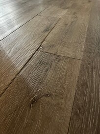 Cracked floors = cut on foot