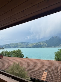 Zimmer mit Seeblick