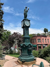 Manitou Springs