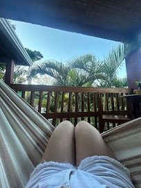 Rede na sacada da suíte 14