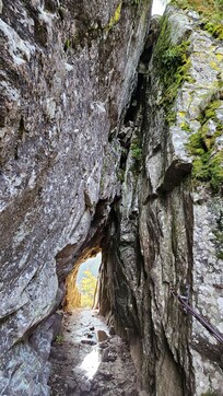 Sentier des roches