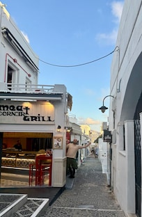 City center of Fira