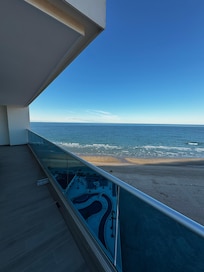 Morning balcony views.