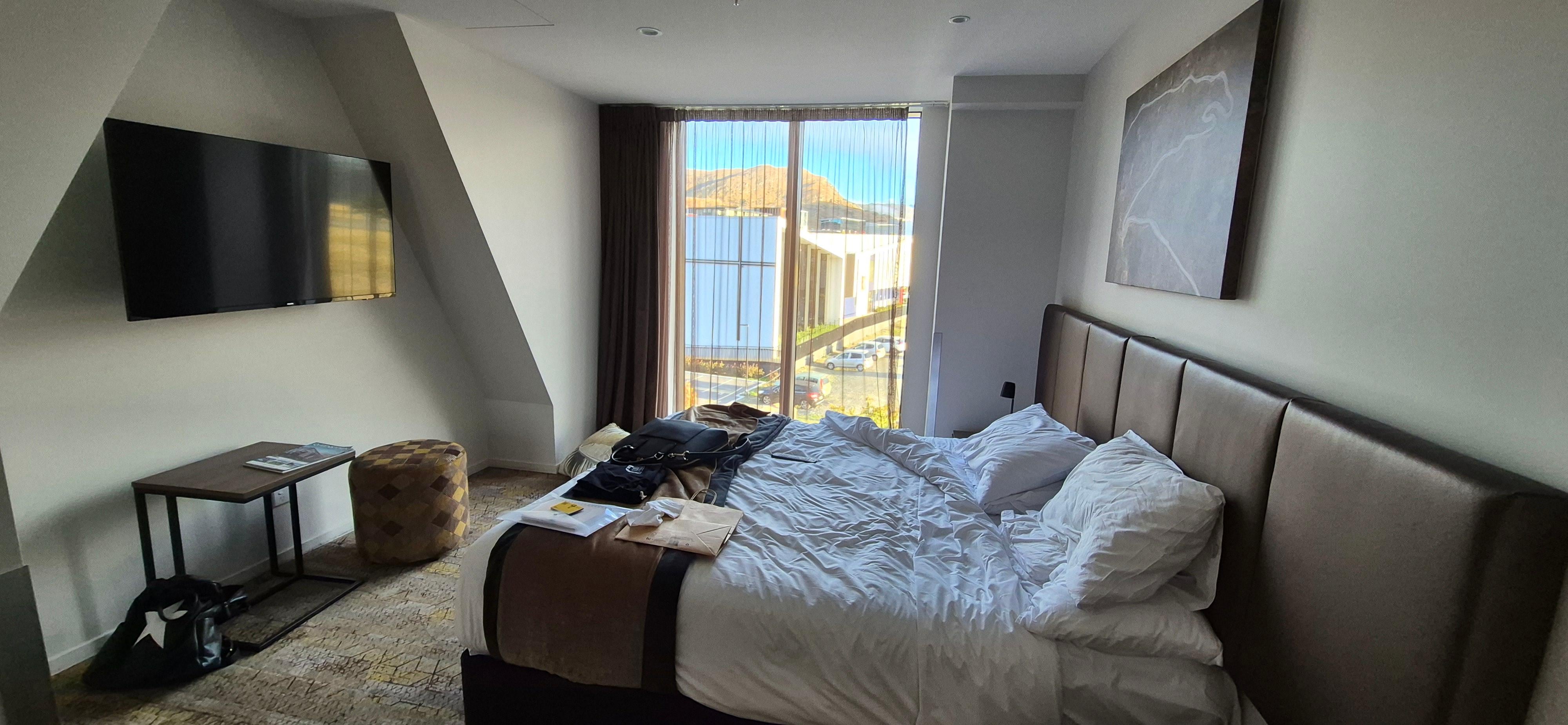 Room facing towards the window.