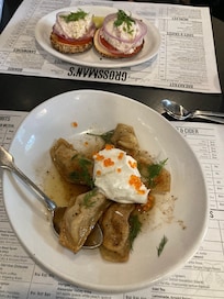 Breakfast right through the lobby was conveniently and very tasty!