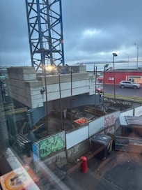 Spot light that floods your room but the walk way is in front so can cross over easily and watch the northern lights.