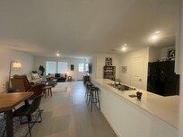 Spacious and modern living and dining room