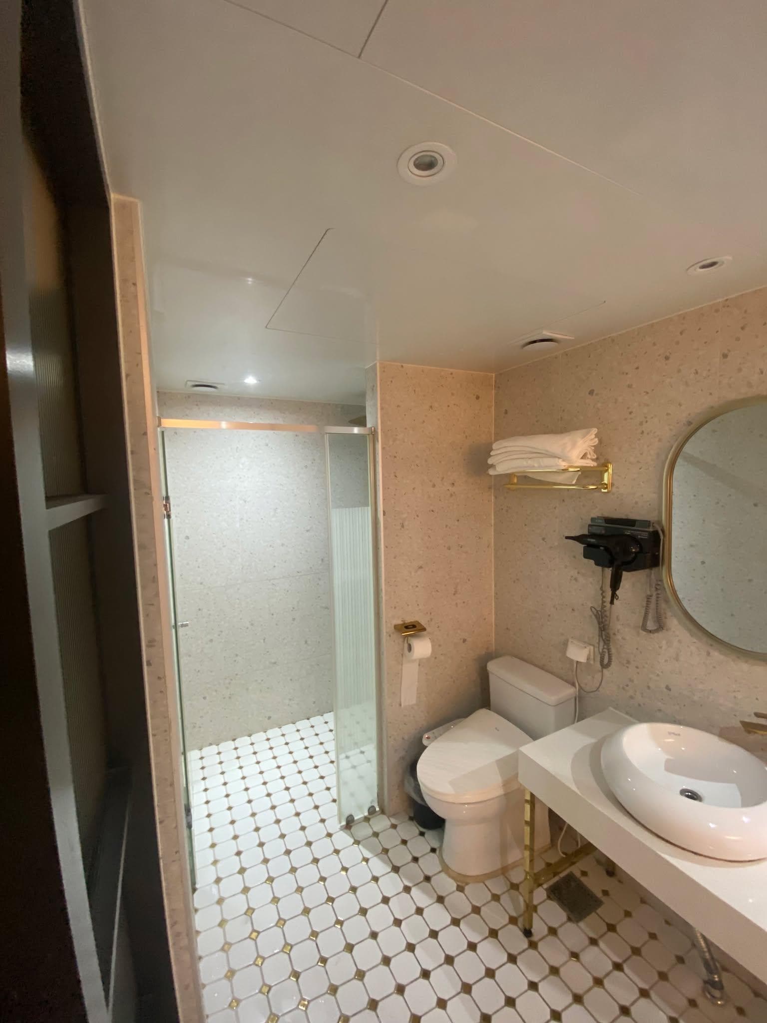 Toilet and bath