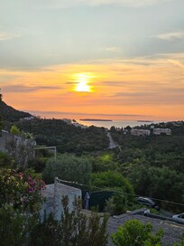 Ausblick von der Terrasse am Morgen