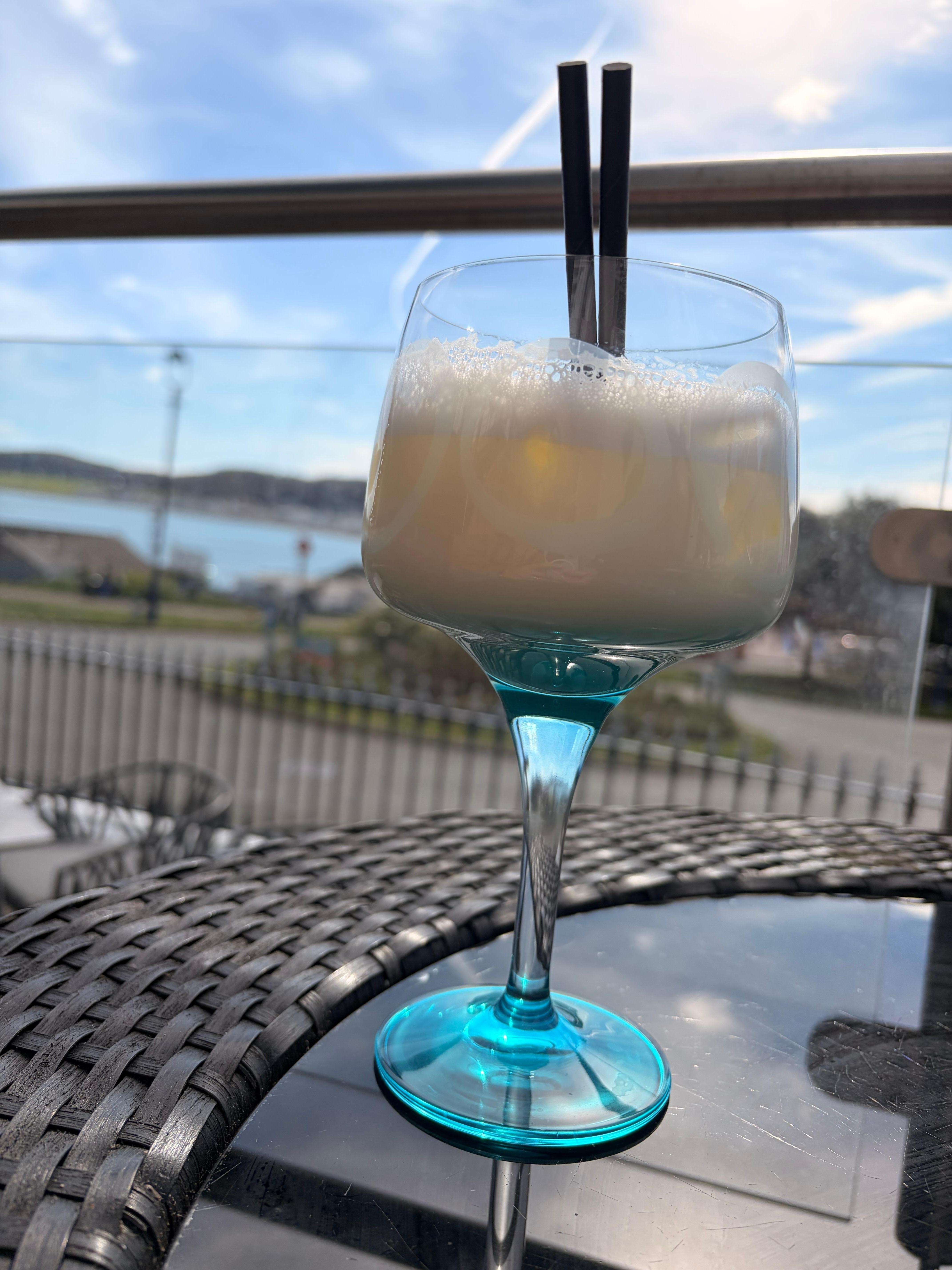 Cocktail by the sea 