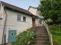 Hauszugang von der Straße aus