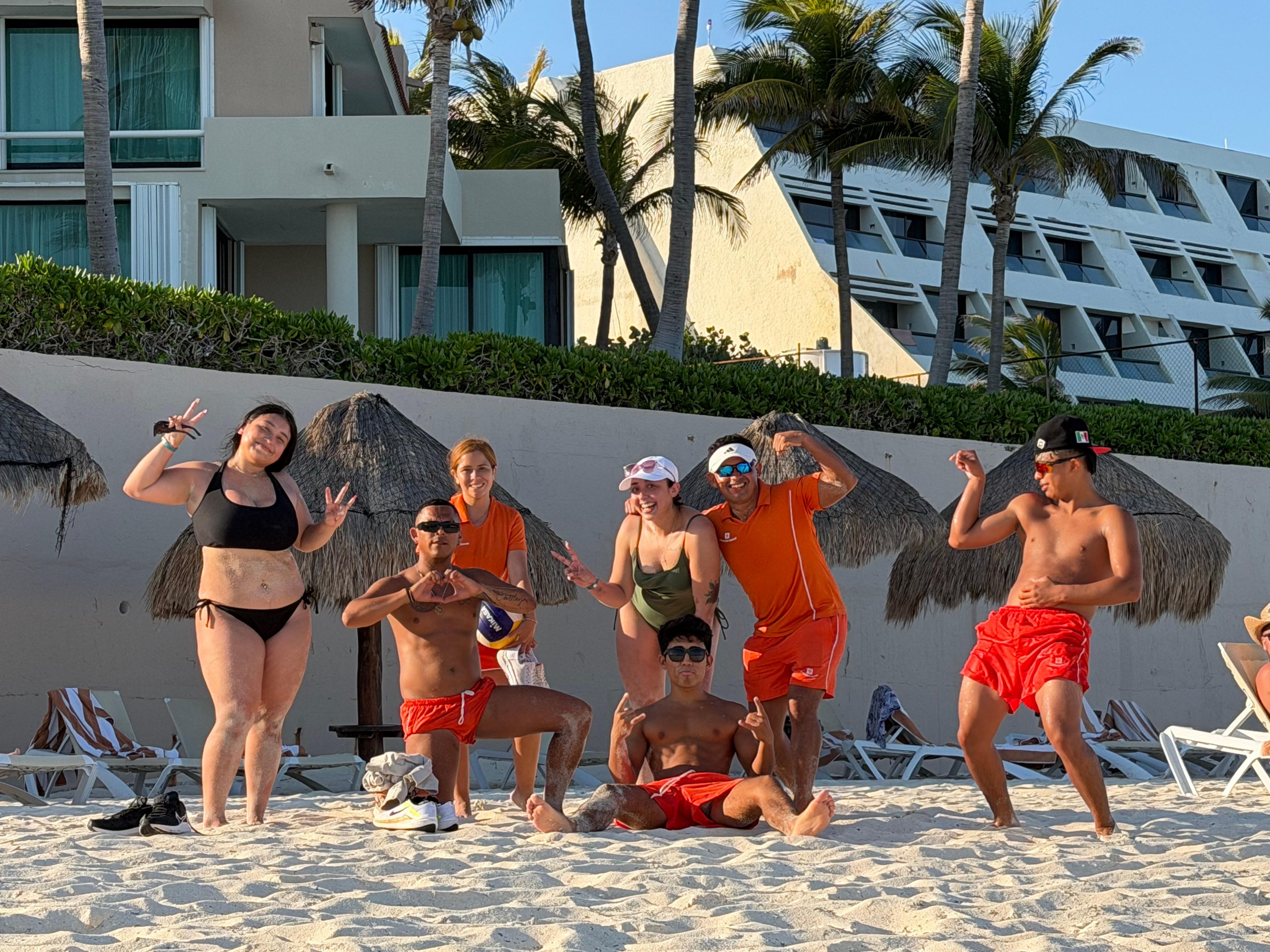 Best entertainment team !! 