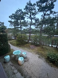 房間外面的小步道