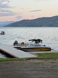 Dock