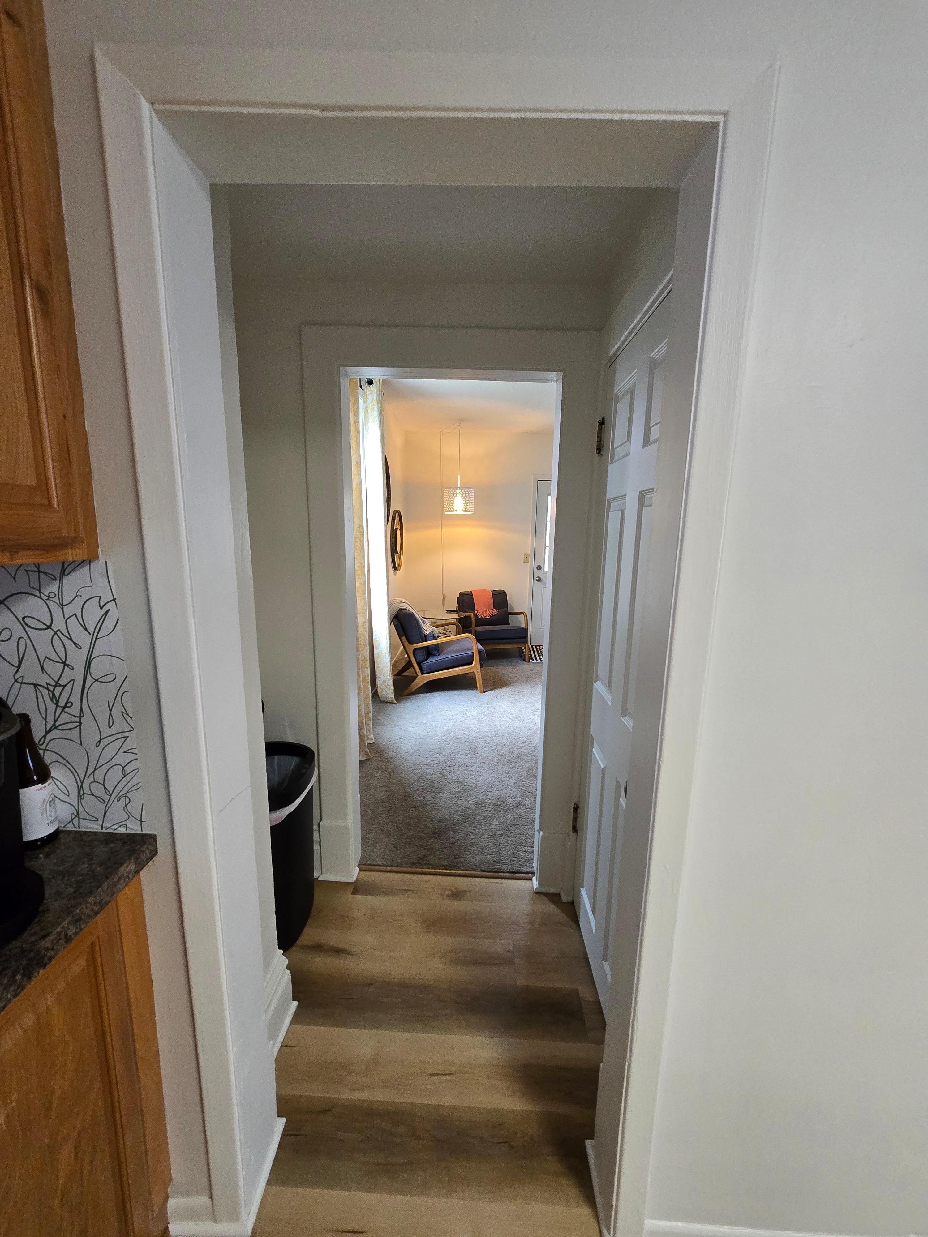 Kitchen view to the livingroom