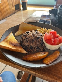 An example of a breakfast.