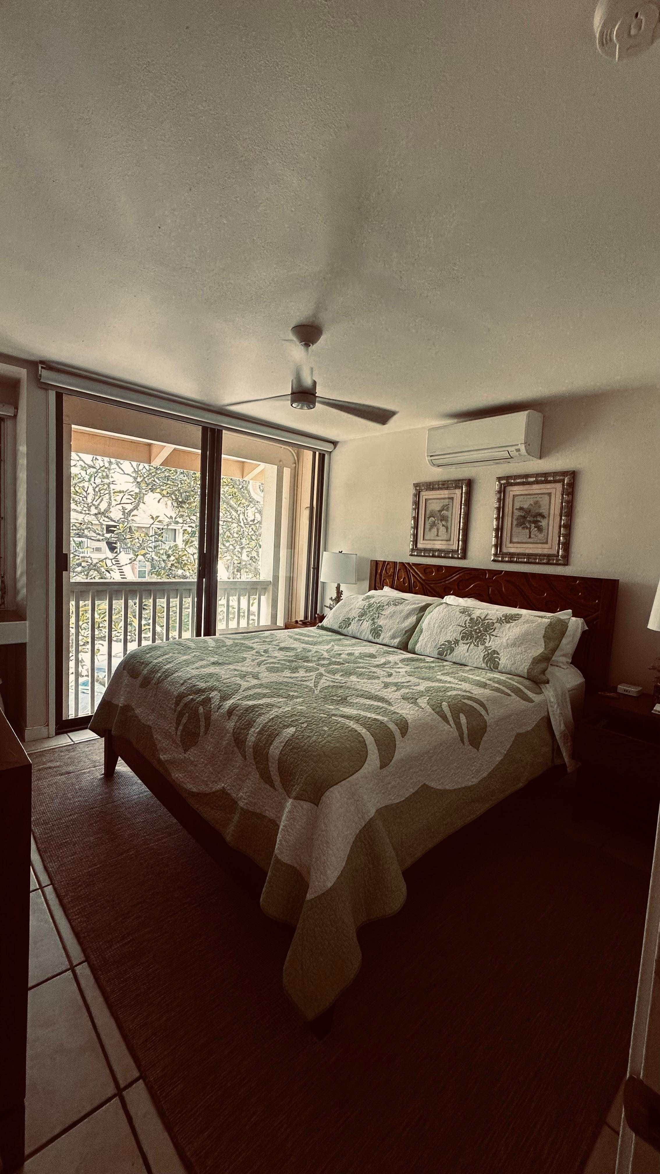Master with King bed; love the auto blinds