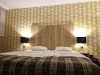 Soverommet med vakker tapet