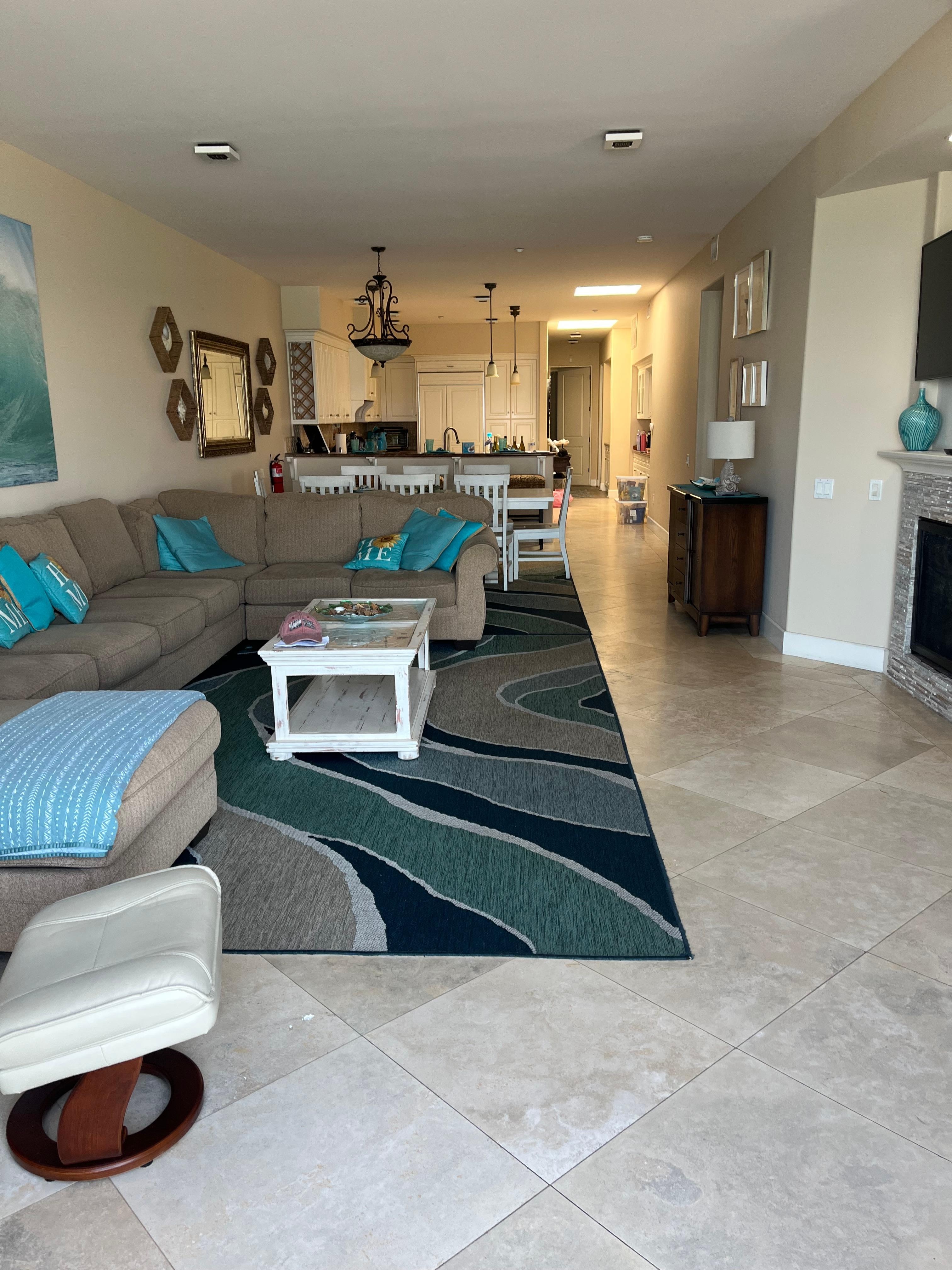 Great living space to relax.