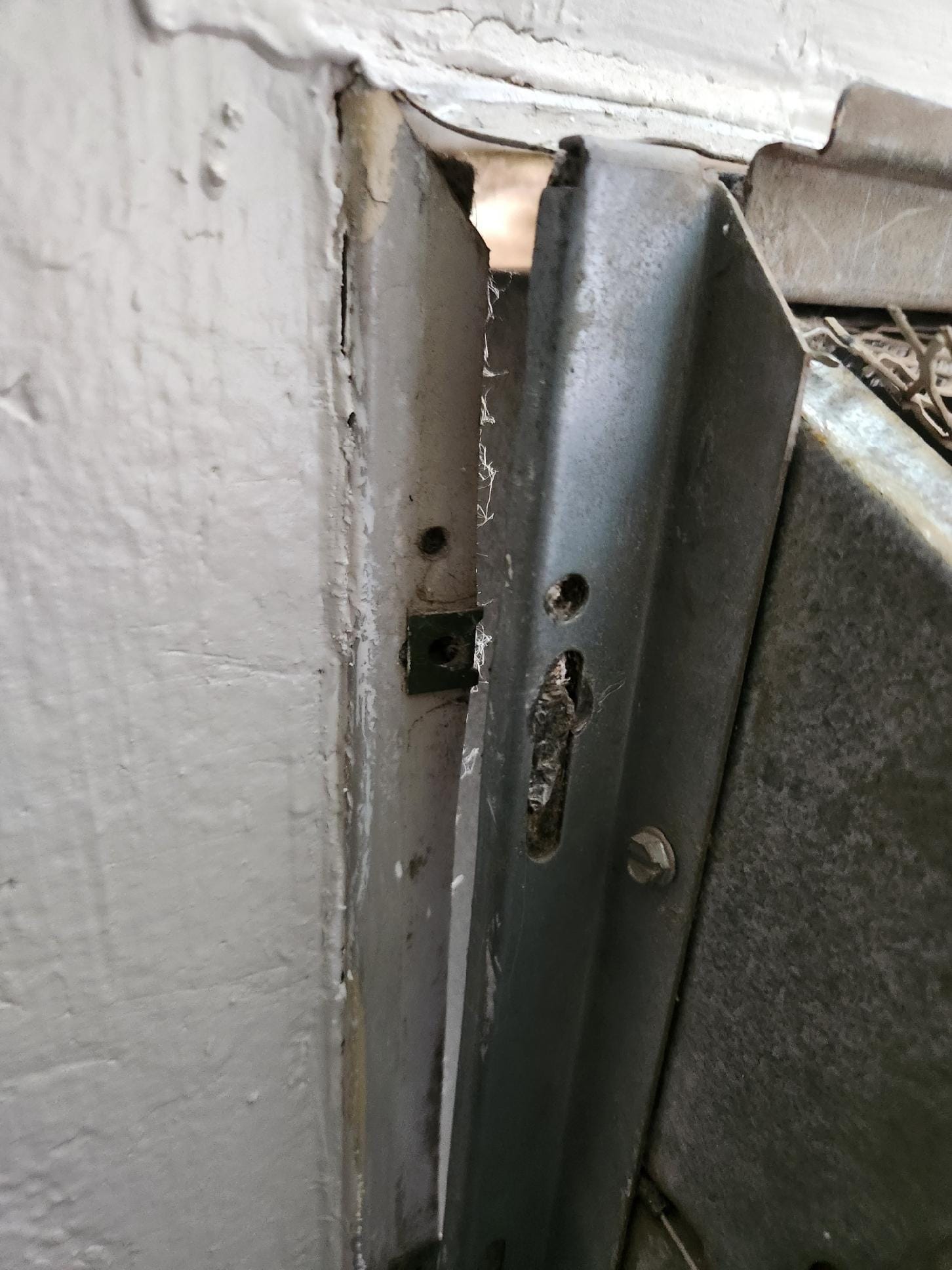 Wall around Air Conditioner 