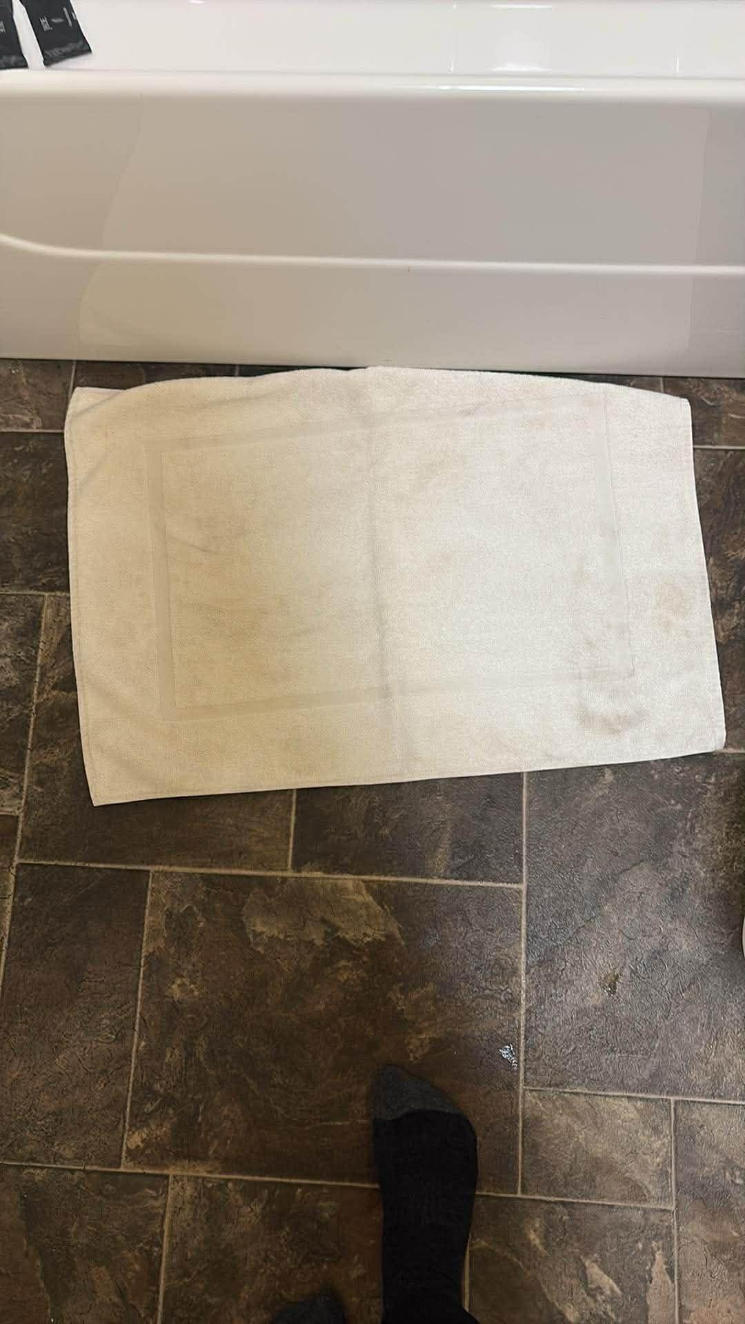 I guess don’t expect much for the little you pay to stay here. Was safe and warm overall so grateful for that. Staff were all very friendly. 