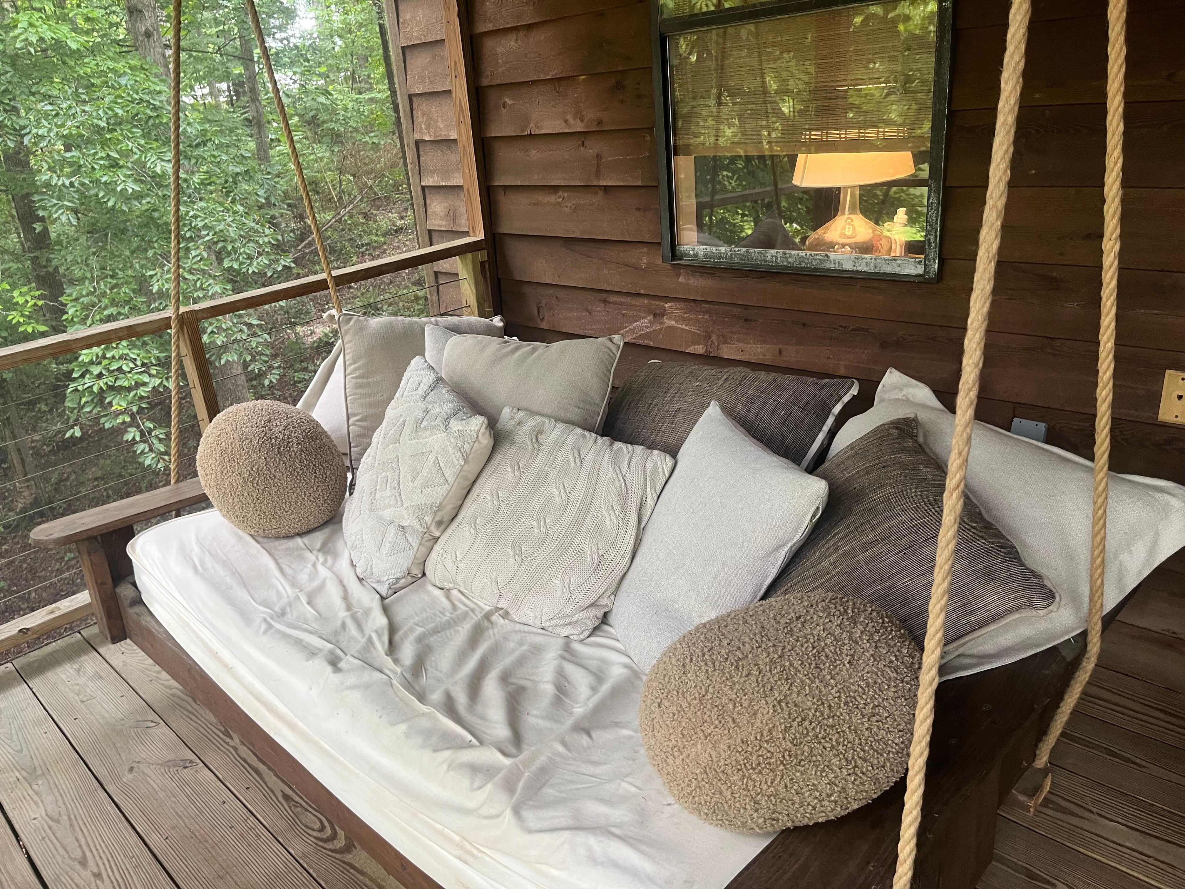 Porch swing bed