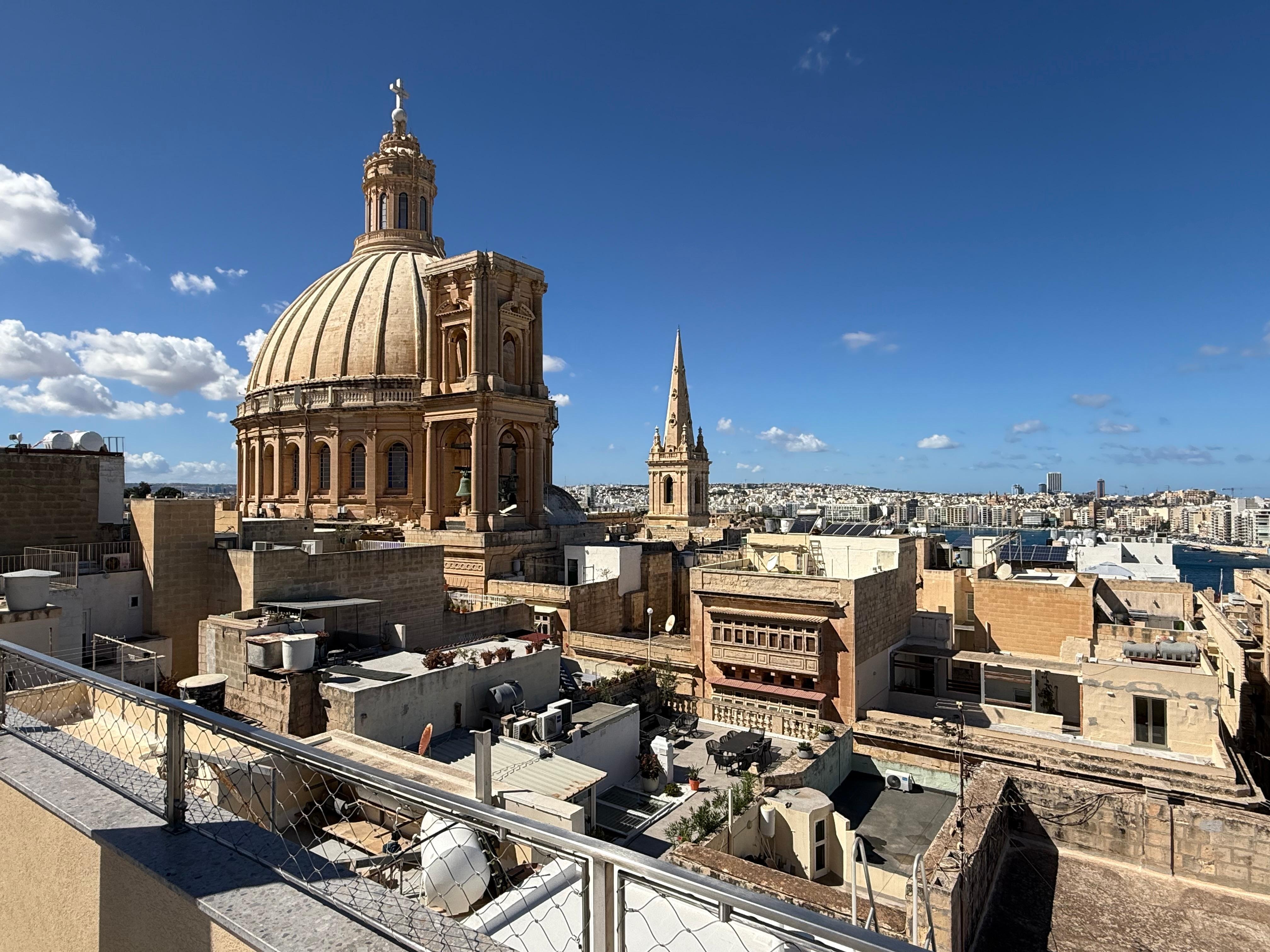 Näkymä kattoterassilta