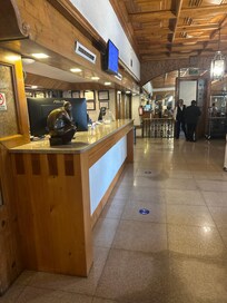 Front desk reception super nice girls